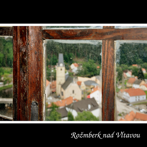 Ro�mberk nad Vltavou from the castle